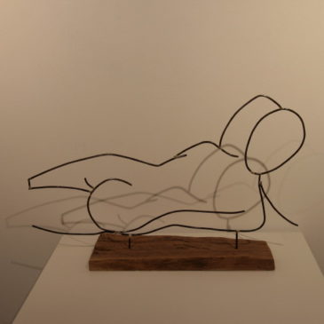 “nudo sul letto”